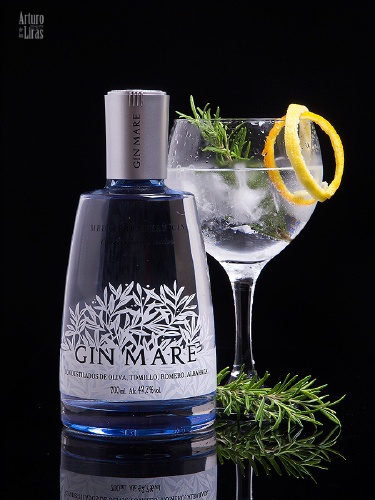 Gin Mare & Fever Tree Mediterranean